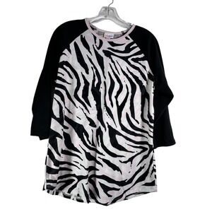 LuLaRoe Randy Baseball Tee Medium Zebra Animal Print 3/4 Raglan Sleeve Pink‎
